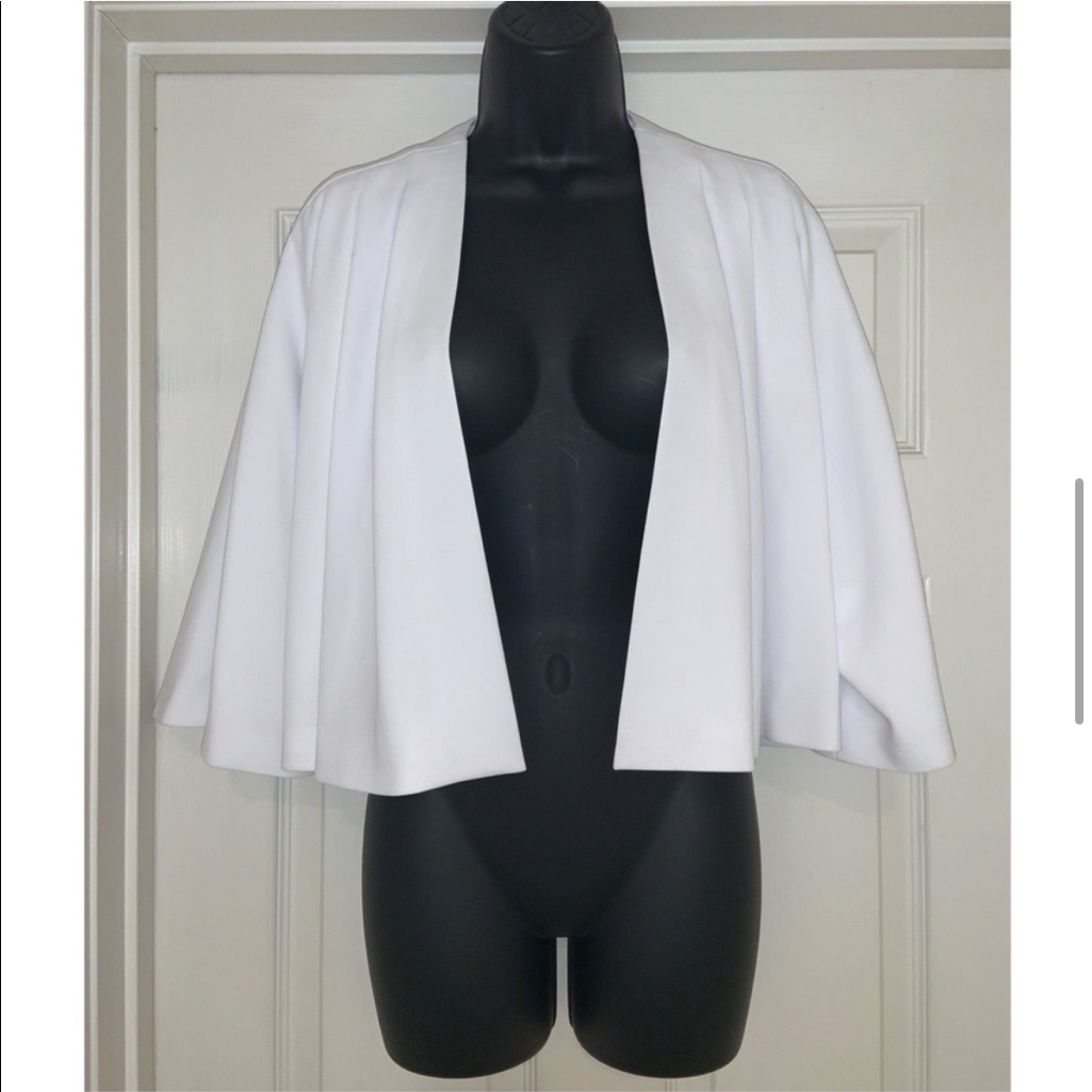 Alice And Olivia White Cropped Blazer Coat